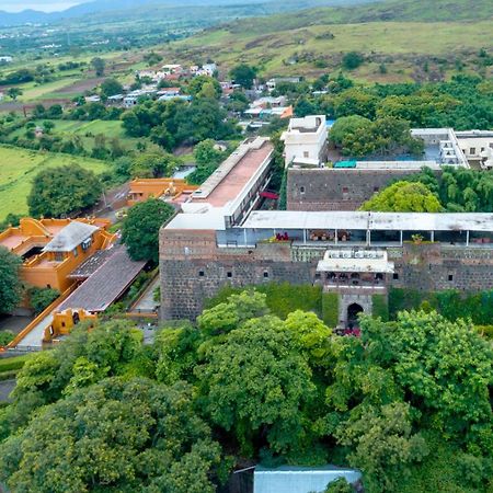 Fort Jadhavgadh -A Gadh Heritage Hotel Sasvad Exterior foto